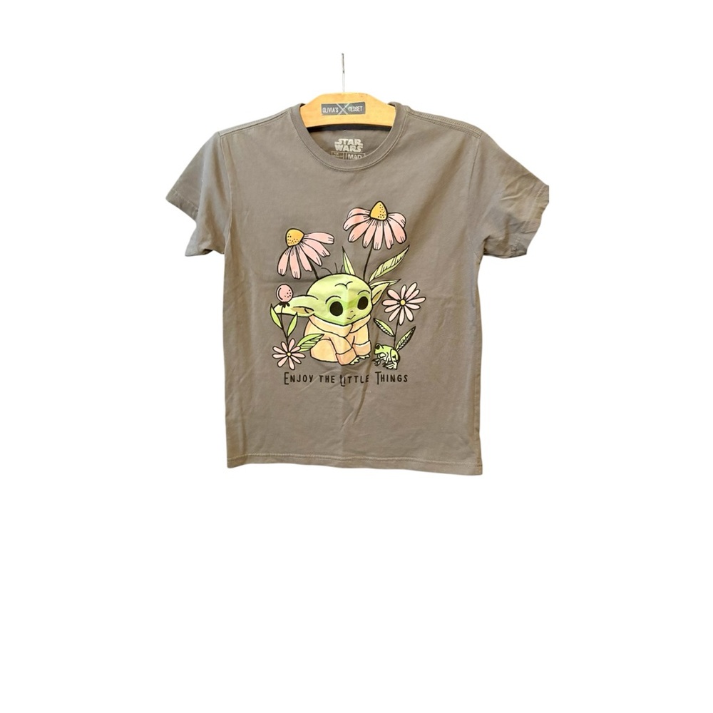 Star Wars The Mandalorian Baby Yoda Tee